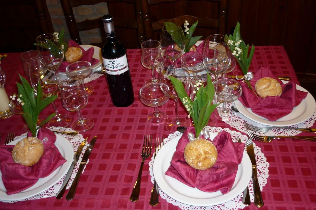 Hostal Talabart Лес Екстериор снимка